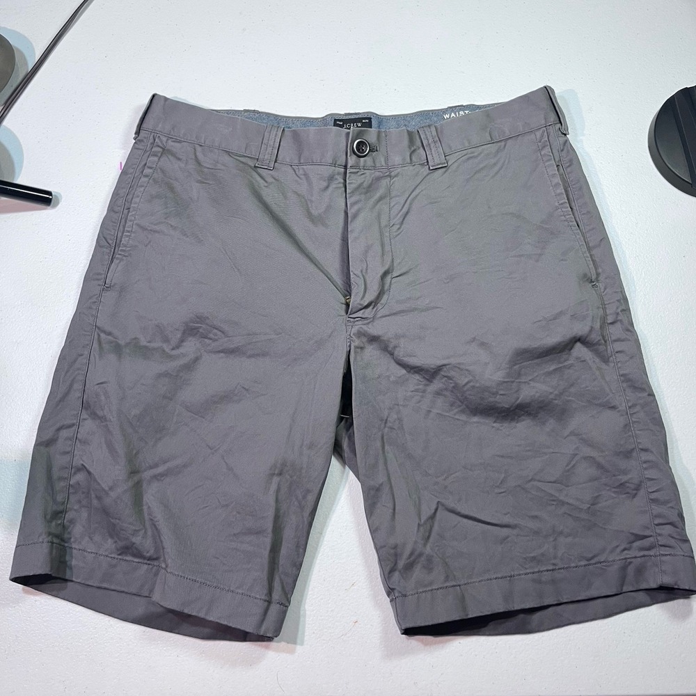 J. Crew 33" Mens 9" Stretch Chino Short in Gray Cotton Blend
